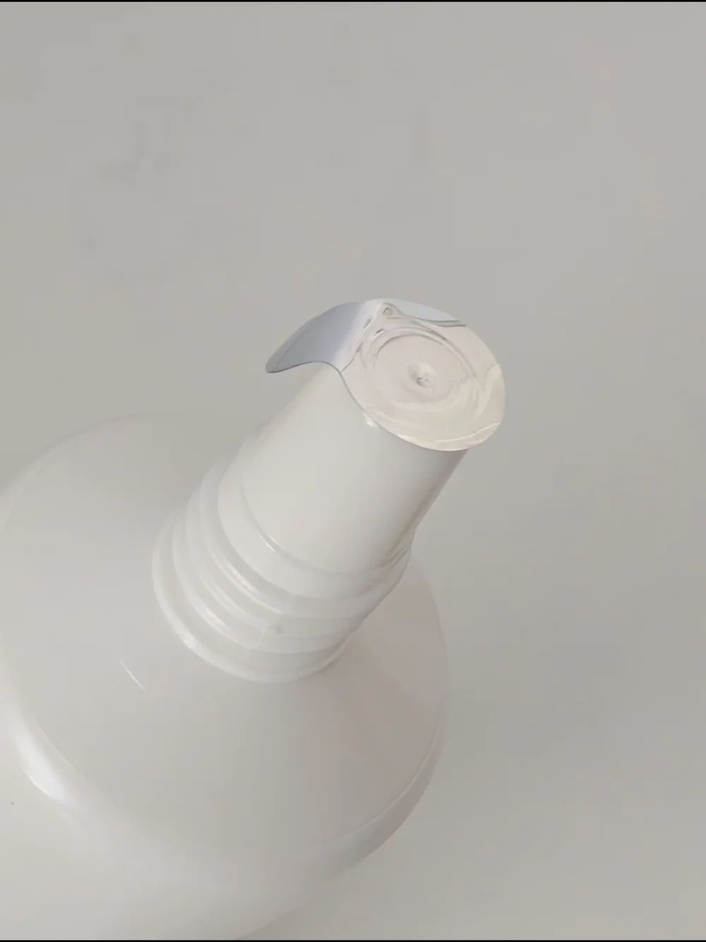 Round Lab Vita Niacinamide Dark Spot Cream New Face Moisturizer Korea 50 ml